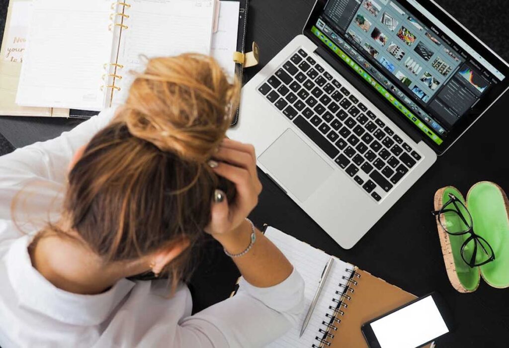 The Complete Guide to Designing Websites That Convert Visitors into Customers