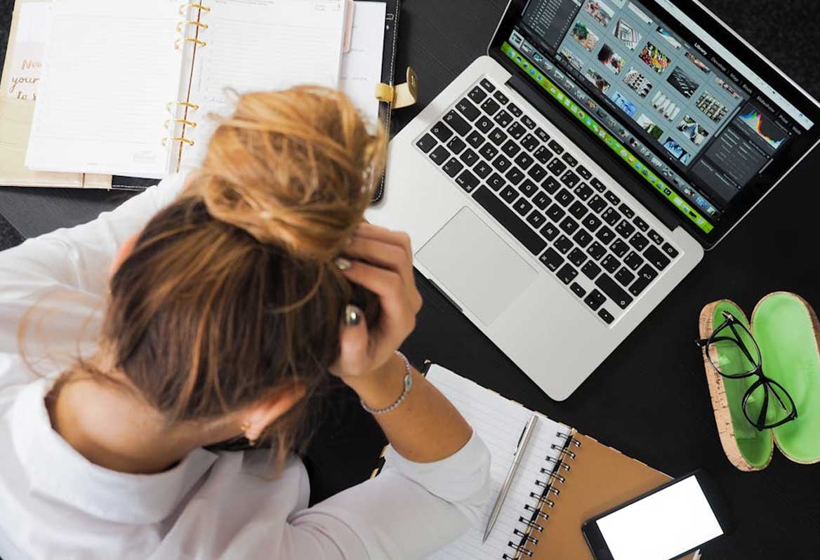 The Complete Guide to Designing Websites That Convert Visitors into Customers